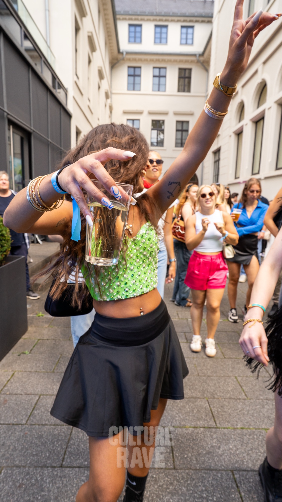 Culture Rave – Moment